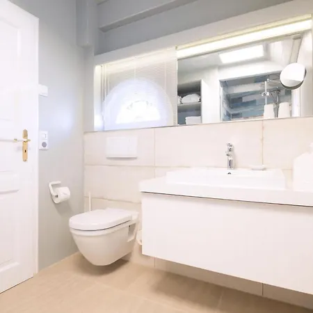 Holiday home Haus Strandlaeufer, Teil Unseres Foehrienhauses